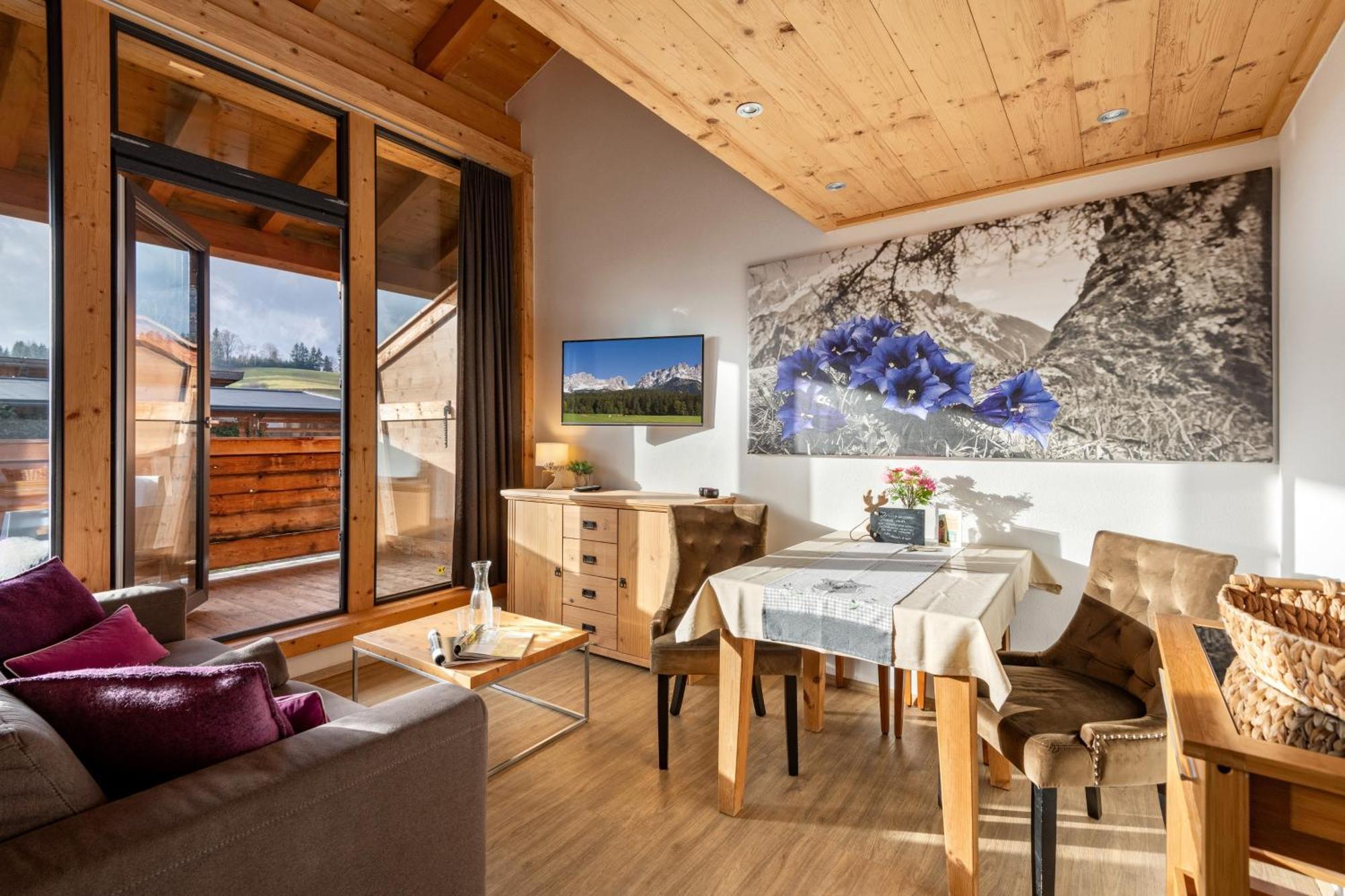 Narzenhof Wellness Chalets, Familien & Luxus Apartments Am Bauernhof Sankt Johann in Tirol Exterior foto