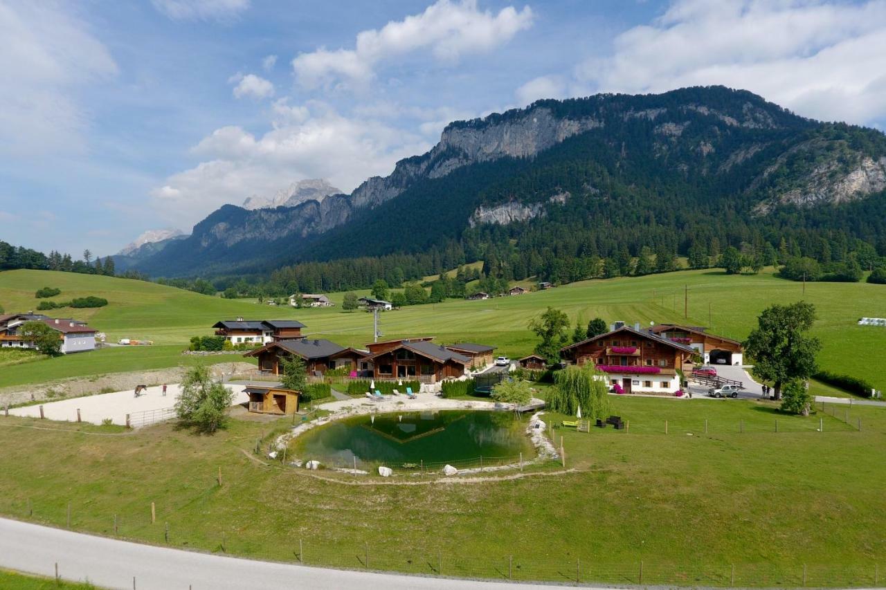 Narzenhof Wellness Chalets, Familien & Luxus Apartments Am Bauernhof Sankt Johann in Tirol Exterior foto